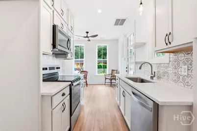1315 Seiler Avenue, Savannah, GA 31404 - Photo 5
