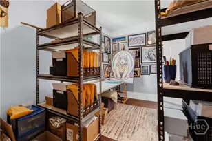 541 E Park Ave, Savannah, GA 31401 - Photo 17
