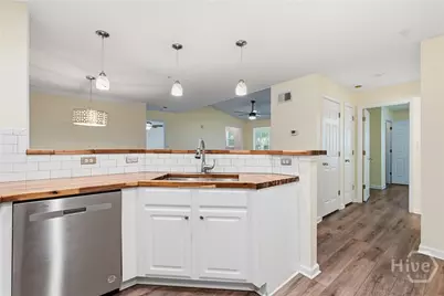 3302 Walden Park Drive, Savannah, GA 31410 - Photo 7