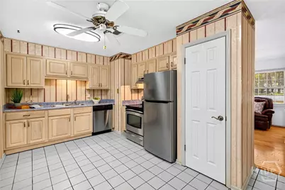 615 Walthour Road, Savannah, GA 31410 - Photo 9