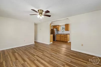 404 S Maple Street, Springfield, GA 31329 - Photo 5