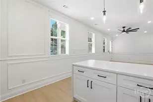 1228 E Anderson St, Savannah, GA 31404 - Photo 17