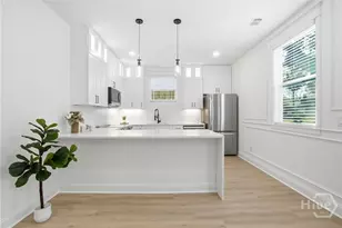1228 E Anderson St, Savannah, GA 31404 - Photo 13