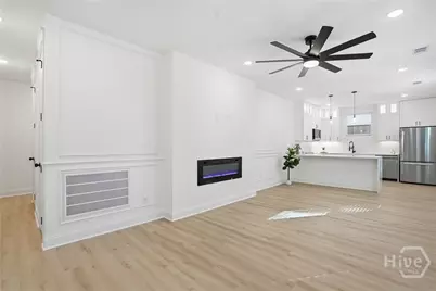1228 E Anderson Street #A & B, Savannah, GA 31404 - Photo 7