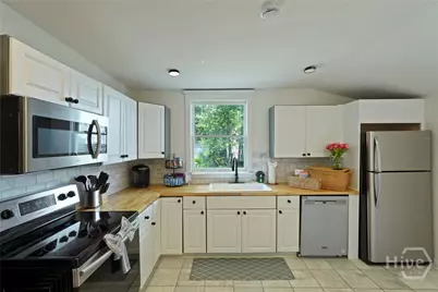 506 E Anderson Street, Savannah, GA 31401 - Photo 9