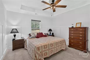 207 Bull St, Glennville, GA 30427 - Photo 11
