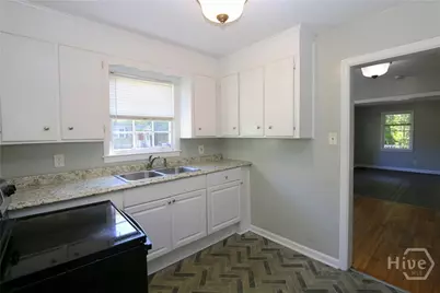 2309 Lorraine Drive, Savannah, GA 31404 - Photo 11
