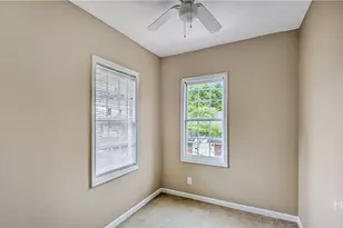 615 Price St, Savannah, GA 31401 - Photo 23