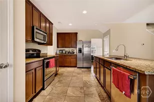 16 Litchfield Dr, Savannah, GA 31419 - Photo 9