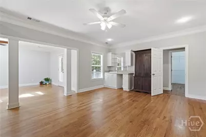 2411 Salcedo Avenue, Savannah, GA 31406 - Photo 11