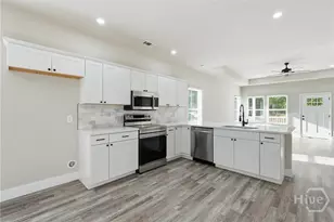 150 Darling St, Savannah, GA 31408 - Photo 13