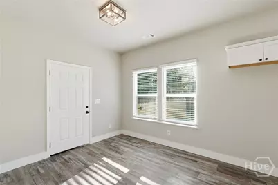 150 Darling Street, Savannah, GA 31408 - Photo 17