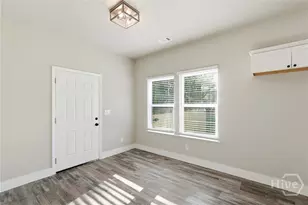 150 Darling St, Savannah, GA 31408 - Photo 17