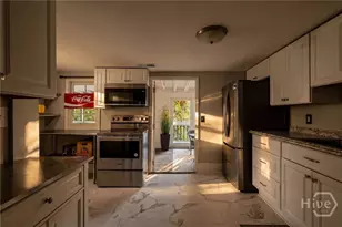 509 E Jones St, Savannah, GA 31401 - Photo 57