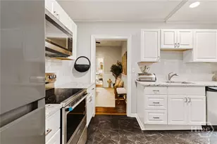 509 E Jones St, Savannah, GA 31401 - Photo 37