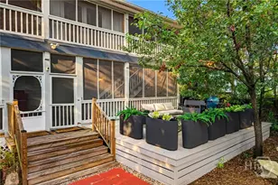 509 E Jones St, Savannah, GA 31401 - Photo 11