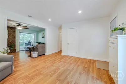 7325 Tropical Way, Savannah, GA 31410 - Photo 5