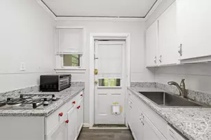 2123 Utah St, Savannah, GA 31404 - Photo 7