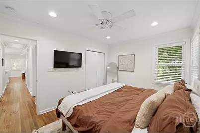 209 E 65th Street, Savannah, GA 31405 - Photo 23