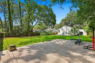 209 E 65th St, Savannah, GA 31405 - Photo 43