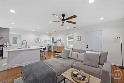 209 E 65th Street, Savannah, GA 31405 - Photo 7
