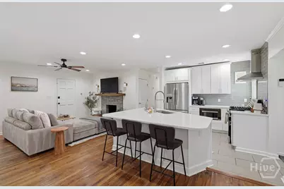 209 E 65th Street, Savannah, GA 31405 - Photo 19