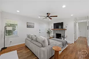 209 E 65th St, Savannah, GA 31405 - Photo 5