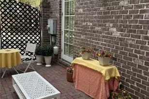 404 E Mc Donough St, Savannah, GA 31401 - Photo 19