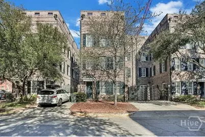 404 E McDonough Street, Savannah, GA 31401 - Photo 1
