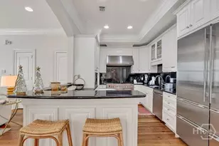 404 E Mc Donough St, Savannah, GA 31401 - Photo 7