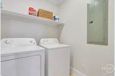 404 E McDonough Street, Savannah, GA 31401 - Photo 23
