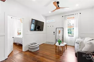 534 E Charlton St, Savannah, GA 31401 - Photo 5