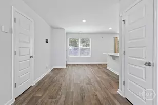 117 Azure Dr, Savannah, GA 31419 - Photo 9