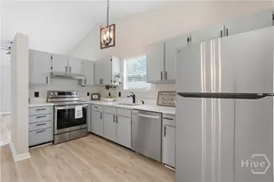 103 Oyster Shell Rd, Savannah, GA 31410 - Photo 13