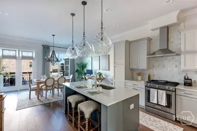 404 Upper East Avenue, Savannah, GA 31401 - Photo 25