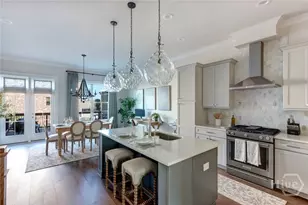 404 Upper E Ave, Savannah, GA 31401 - Photo 25