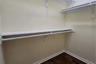 503 E 32nd Street E, Savannah, GA 31401 - Photo 11