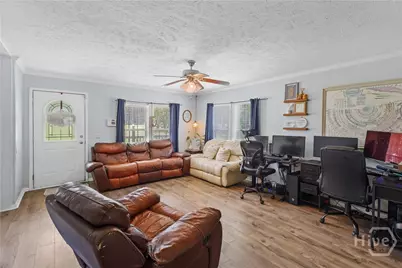 1327 Rl Roberts Road, Pembroke, GA 31321 - Photo 5
