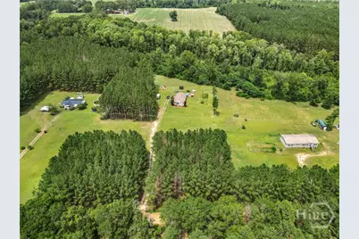 1327 Rl Roberts Road, Pembroke, GA 31321 - Photo 17