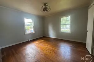 2374 Pinetree Rd, Savannah, GA 31404 - Photo 13