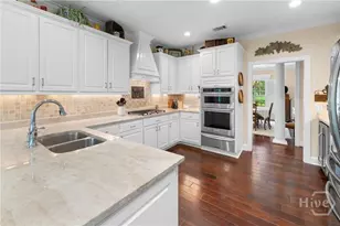8 Baymeadow Ln, Savannah, GA 31405 - Photo 15