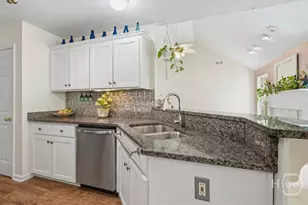 725 Laurel Hill Cir, Richmond Hill, GA 31324 - Photo 17