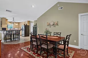 14820 Honeysuckle Rd, Savannah, GA 31419 - Photo 9