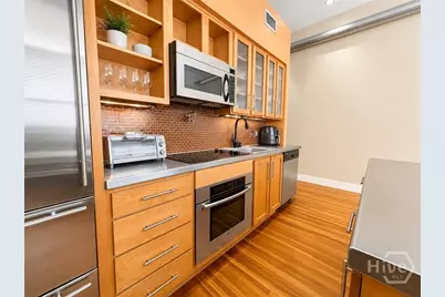 122 W Broughton Street #202, Savannah, GA 31401 - Photo 7