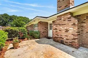 701 Woodridge Dr, Savannah, GA 31410 - Photo 43