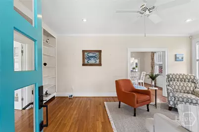 315 E 54th Street, Savannah, GA 31405 - Photo 7