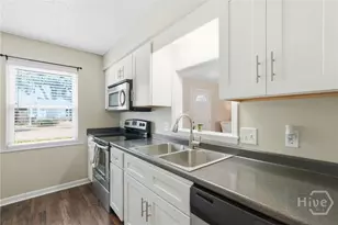 53 Navigator Ln, Savannah, GA 31410 - Photo 11