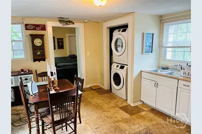 636 E 37th Street, Savannah, GA 31401 - Photo 9