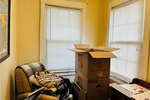 636 E 37th St, Savannah, GA 31401 - Photo 11