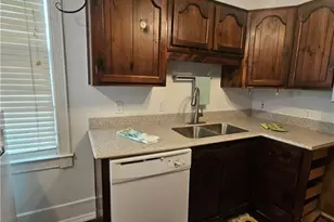 506 E York St, Savannah, GA 31401 - Photo 7